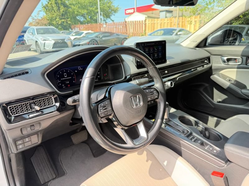 Used 2022 Honda Civic Touring image 13