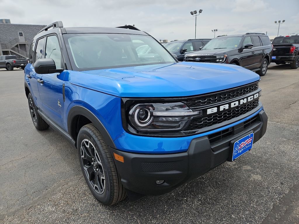 New 2026 Ford Bronco Sport Outer Banks AWD/4WD image 2