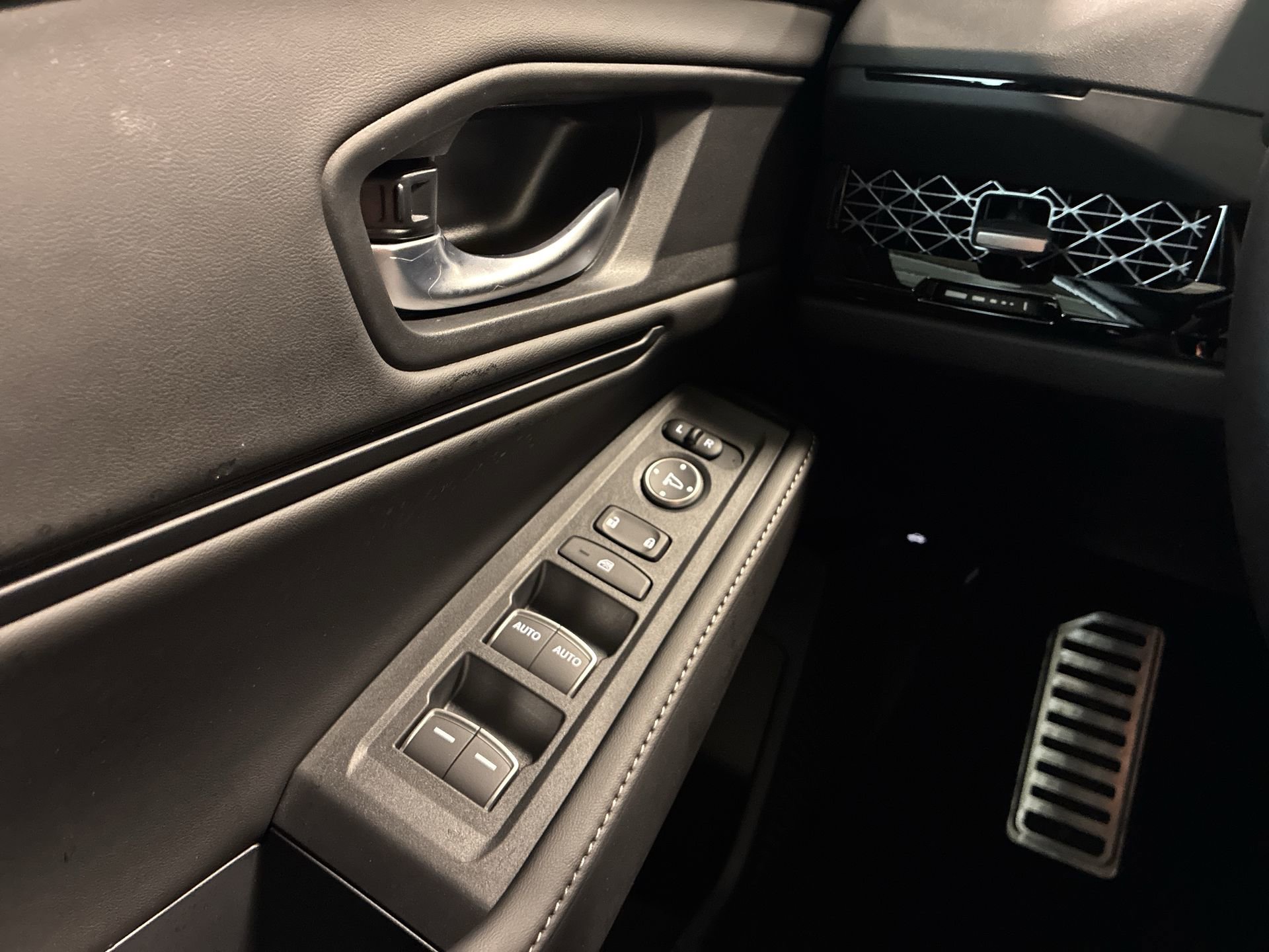 Certified 2026 Honda Accord Sport image 40