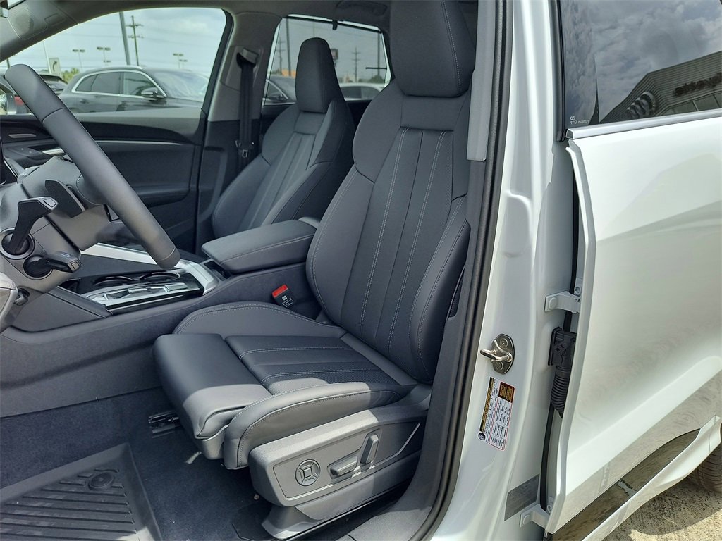 New 2025 Audi Q5 Premium Plus image 7