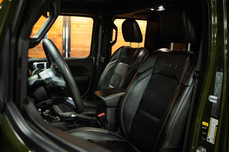 Used 2023 Jeep Wrangler Unlimited Sahara image 9