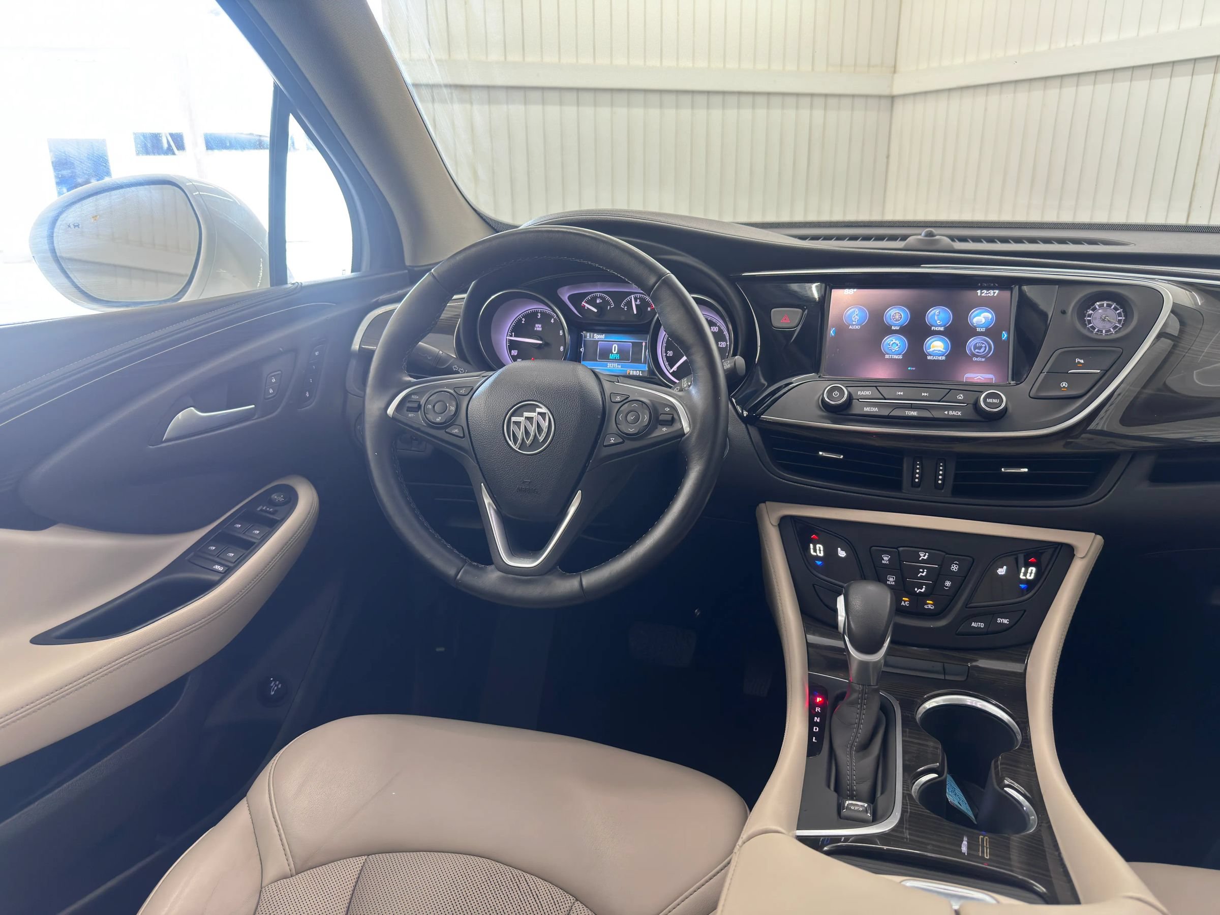 Used 2020 Buick Envision Essence FWD image 15