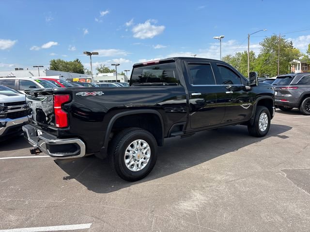 Used 2024 Chevrolet Silverado 3500 LTZ AWD/4WD image 28