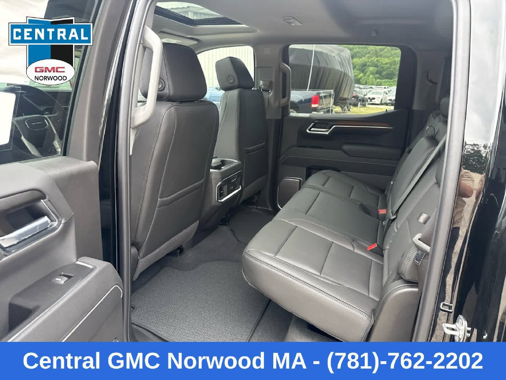 New 2026 GMC Sierra 1500 Denali w/ Technology Package AWD/4WD image 22