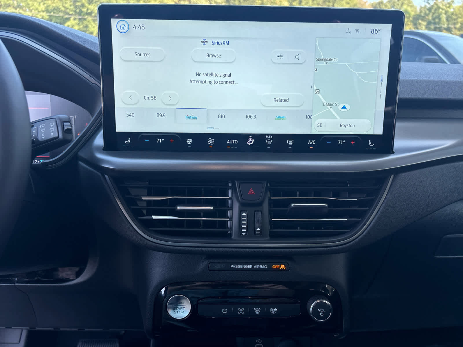 New 2025 Ford Escape SE image 11