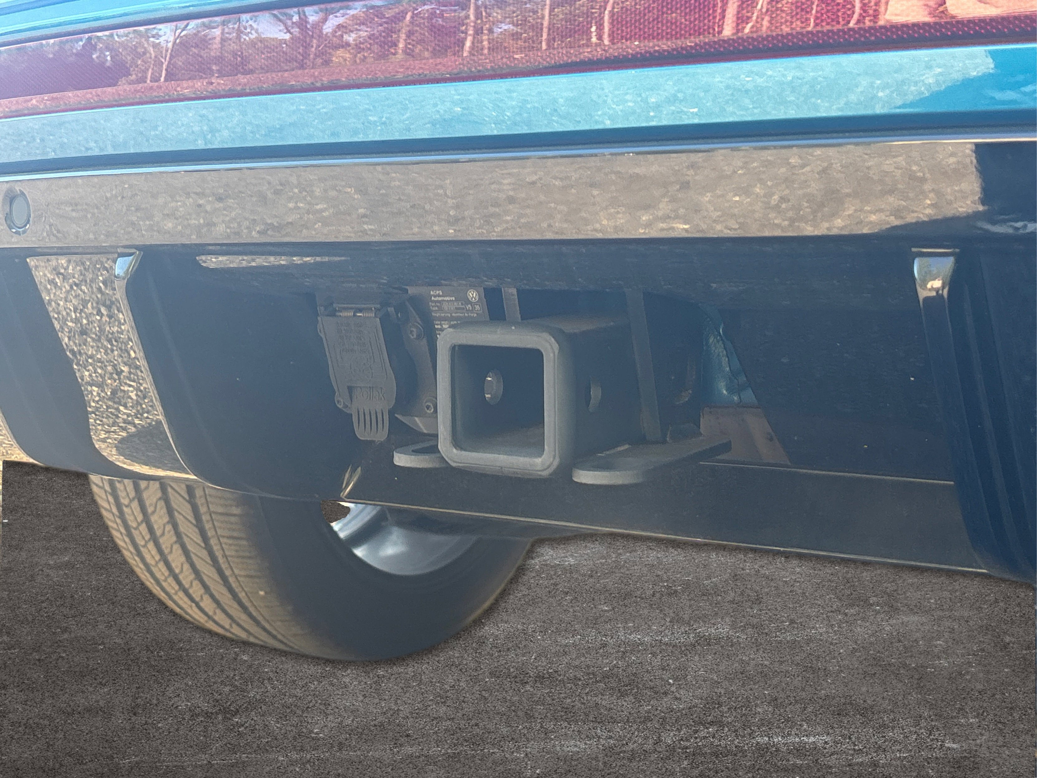 Used 2025 Volkswagen Atlas Cross Sport SEL Premium R-Line image 32