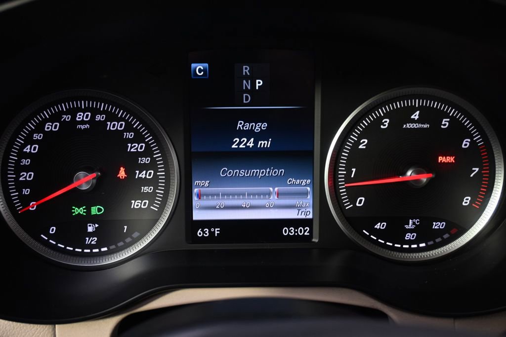 Used 2016 Mercedes-Benz GLC 300 4MATIC image 25