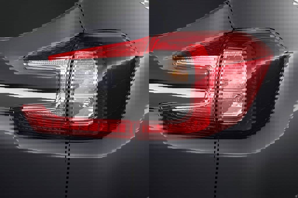 New 2026 Subaru Ascent Limited image 16