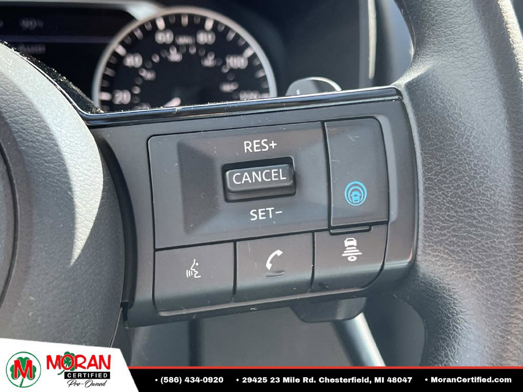 Used 2023 Nissan Rogue SV AWD/4WD image 25