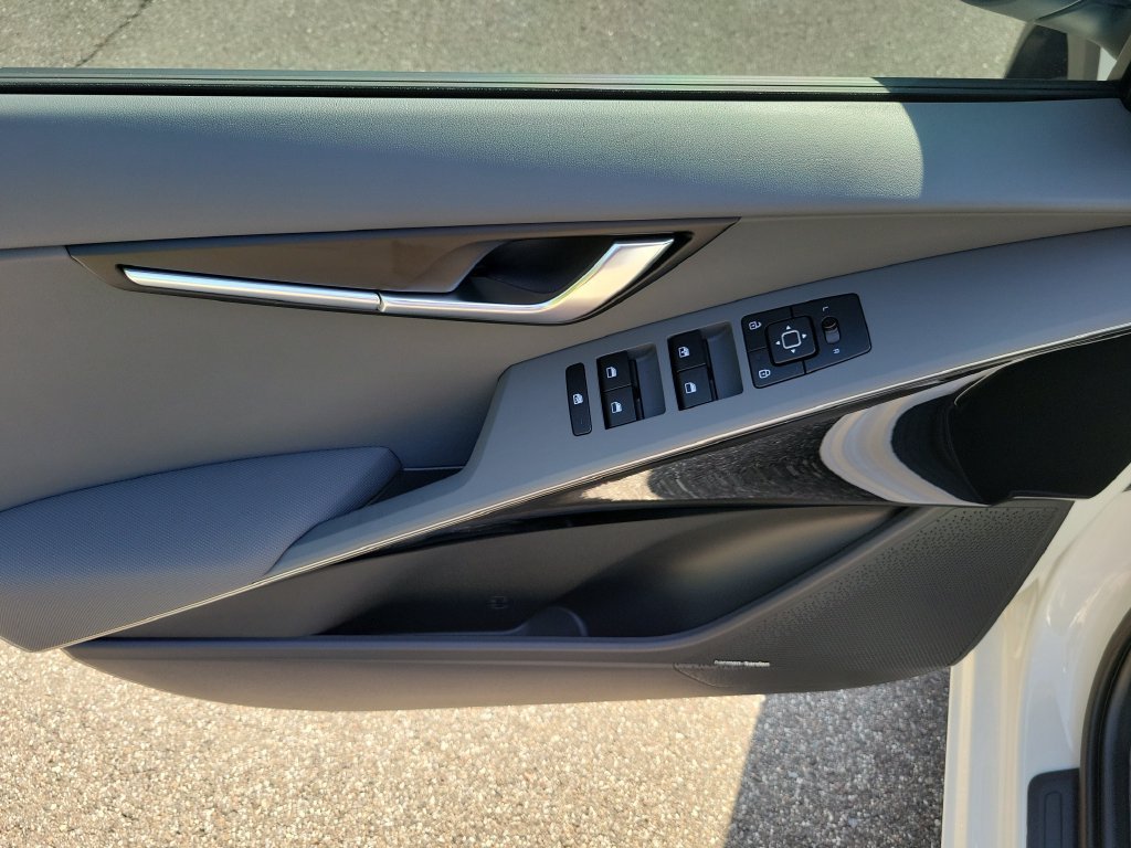 New 2026 Kia Niro EX w/ EX Premium Package FWD image 21