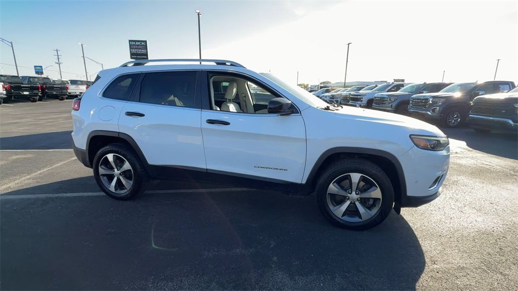 Used 2020 Jeep Cherokee Limited w/ Technology Group image 9