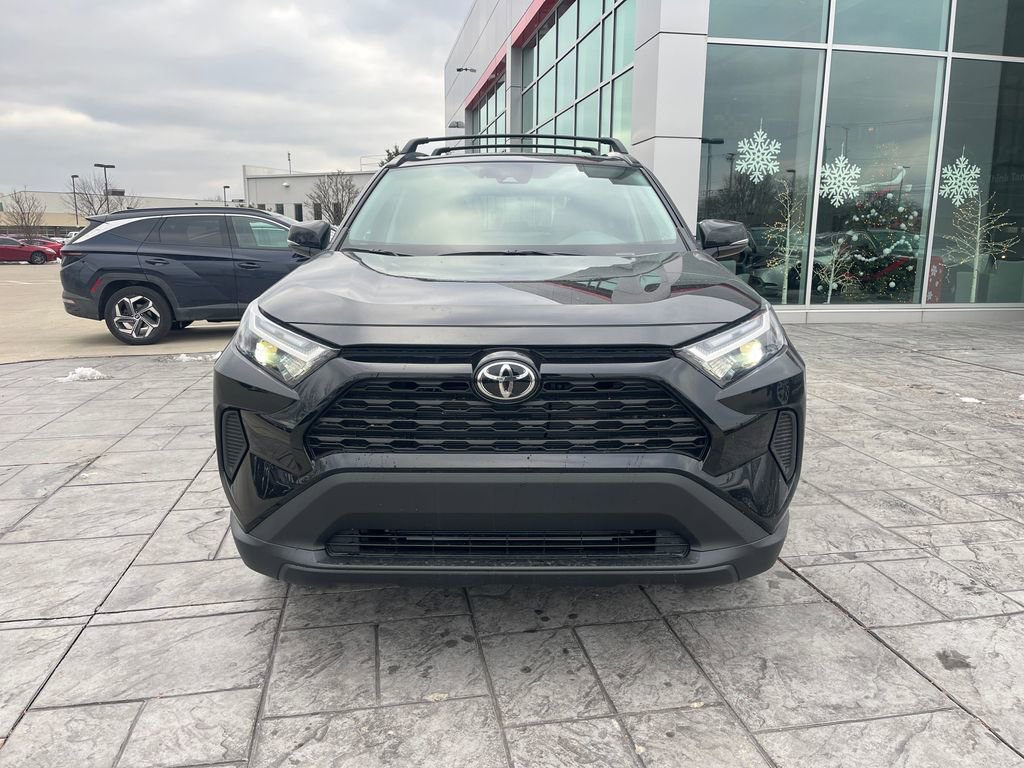 New 2025 Toyota RAV4 XLE image 8