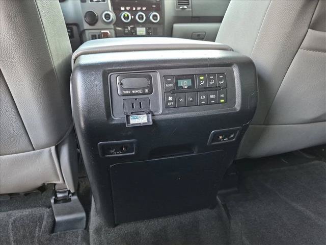 Used 2013 Toyota Sequoia Platinum RWD image 19