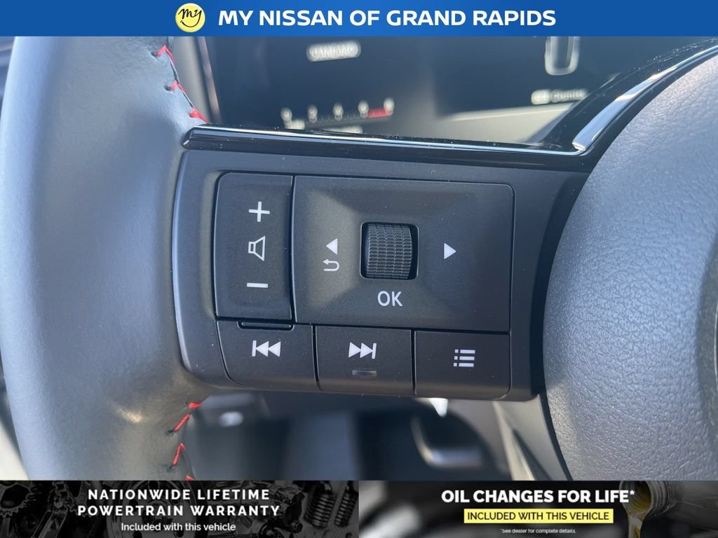 New 2026 Nissan Kicks SR AWD/4WD image 13