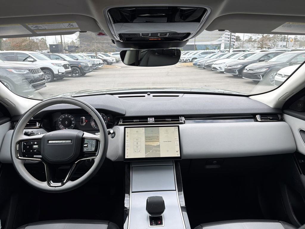 Used 2025 Land Rover Range Rover Velar S image 19