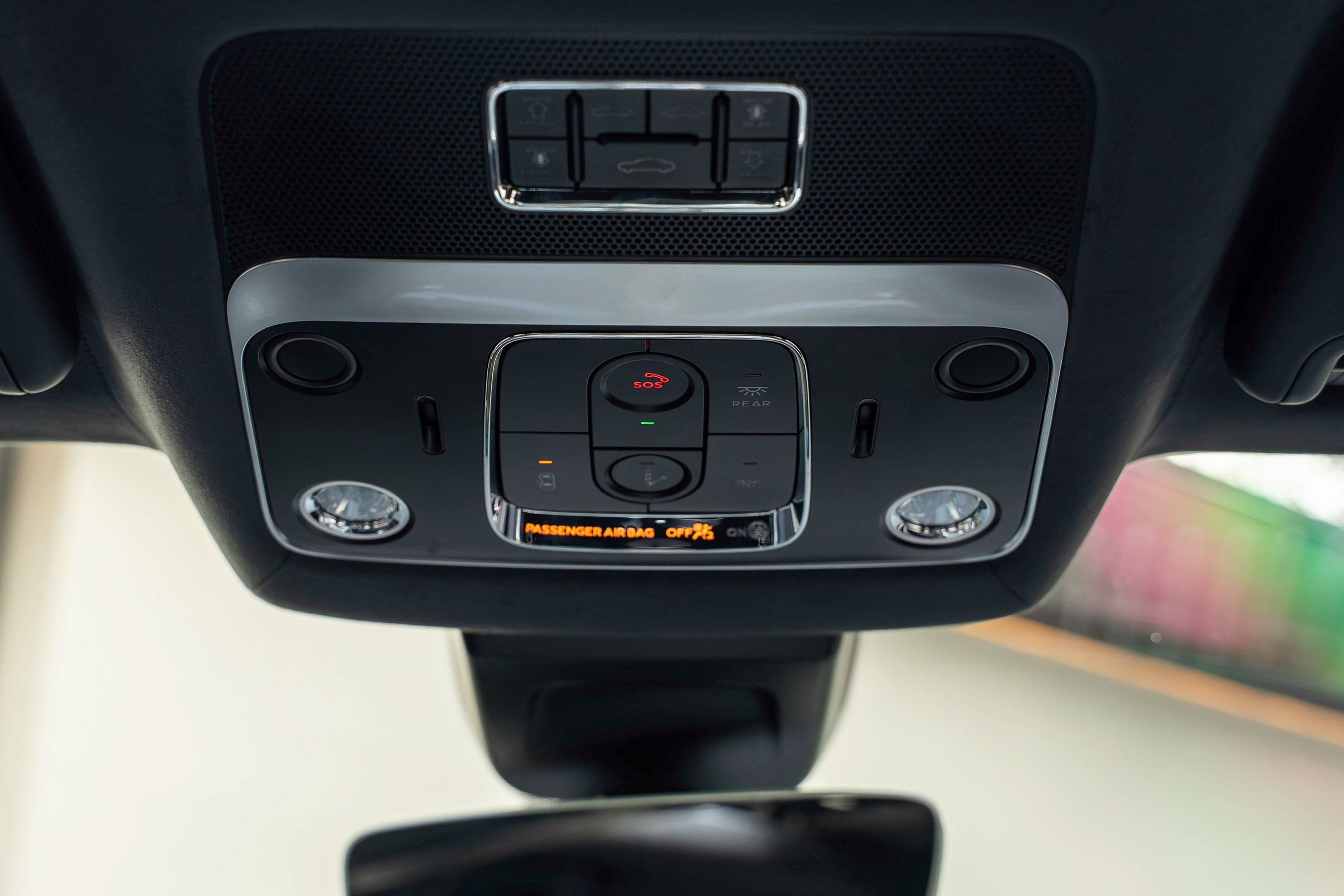 Used 2026 Bentley Flying Spur Azure image 32