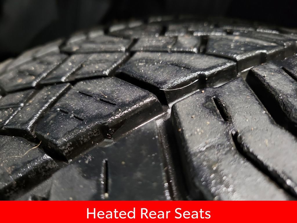 Used 2021 Nissan Titan PRO-4X w/ Pro-4x Convenience Package image 11