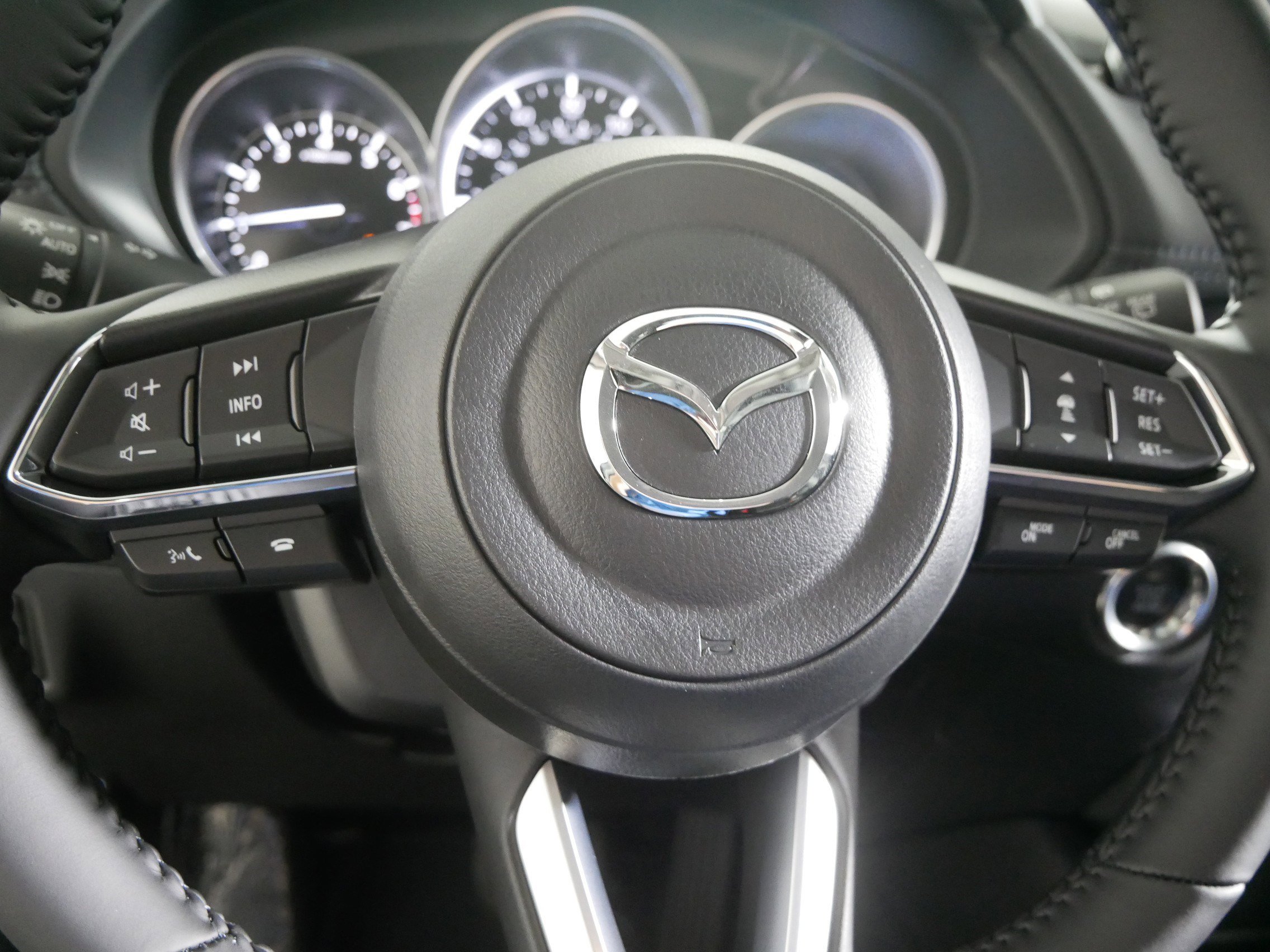 New 2025 MAZDA CX-5 AWD 2.5 S w/ Select Package image 8