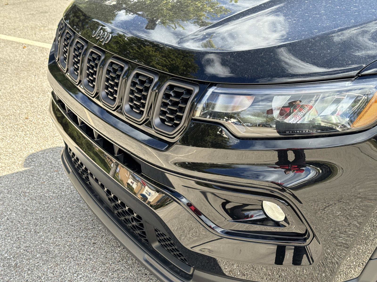 New 2026 Jeep Compass Limited image 10