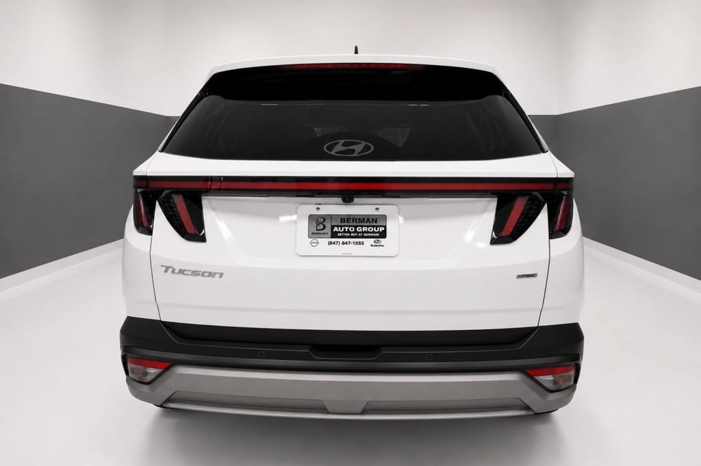 Used 2025 Hyundai Tucson Limited AWD/4WD image 9