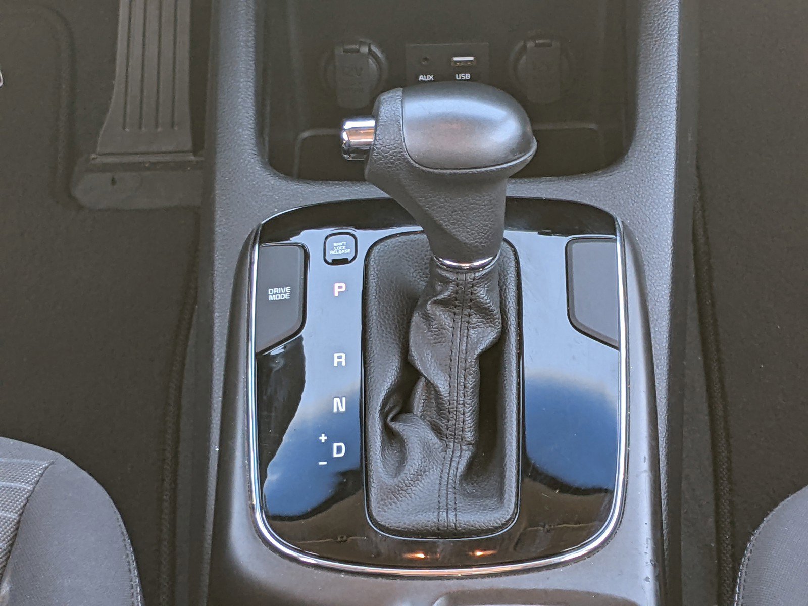 Used 2017 Kia Forte LX w/ LX Popular Package image 15