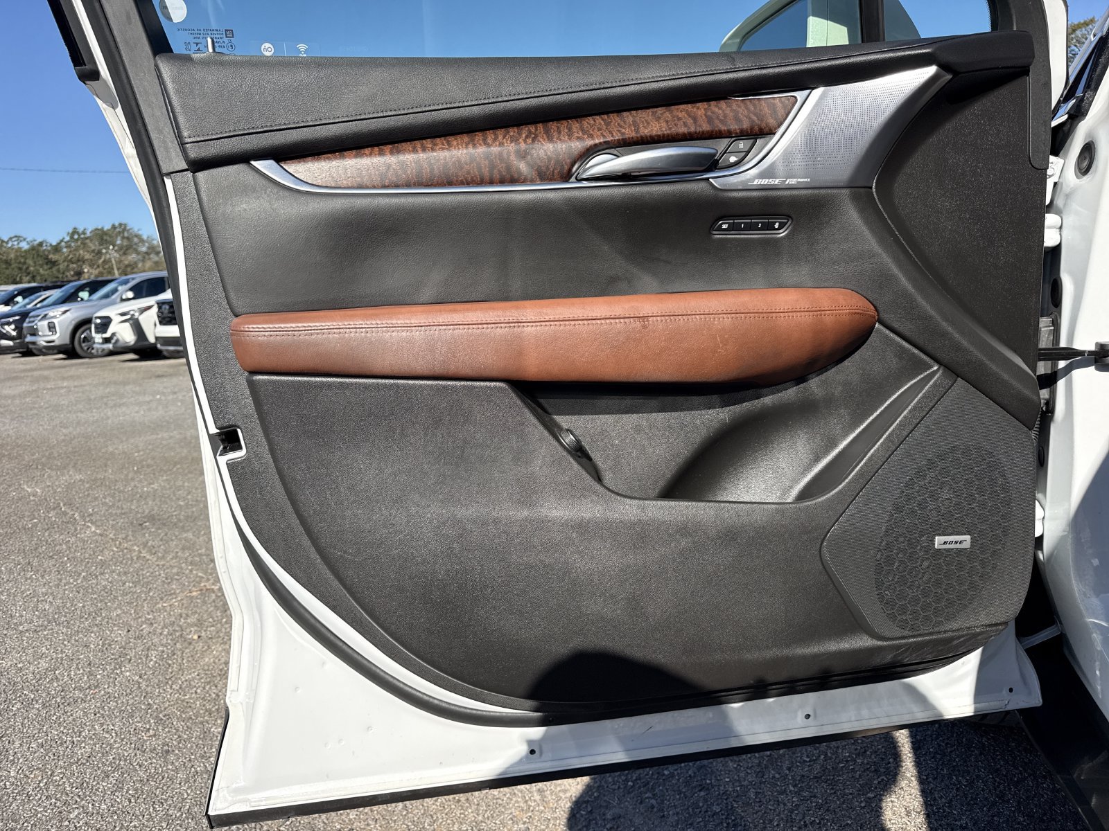 Used 2020 Cadillac XT5 Premium Luxury FWD image 16