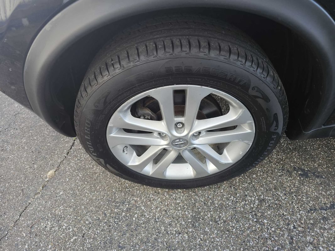 Used 2014 Nissan Juke SV AWD/4WD image 26