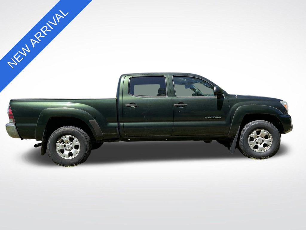 Used 2012 Toyota Tacoma 4x4 Double Cab w/ SR5 Pkg image 2