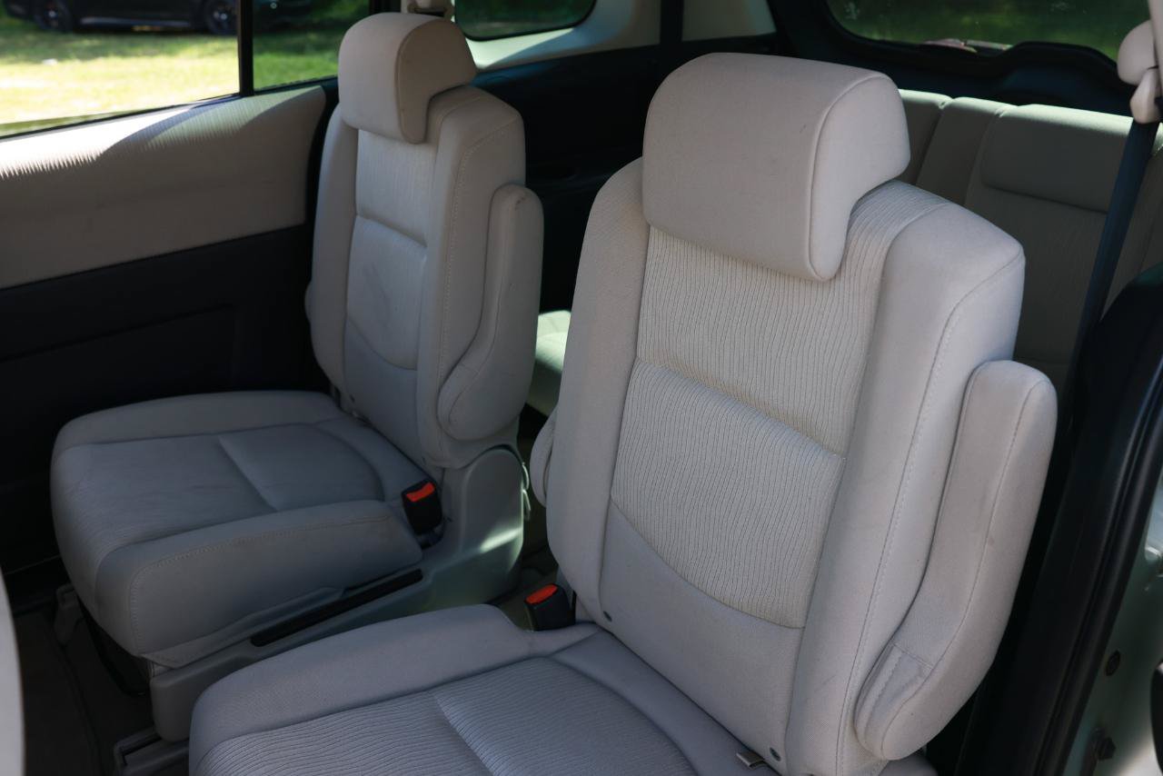 Used 2008 MAZDA MAZDA5 Sport FWD image 8