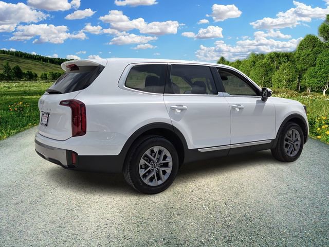 Used 2024 Kia Telluride LX image 6