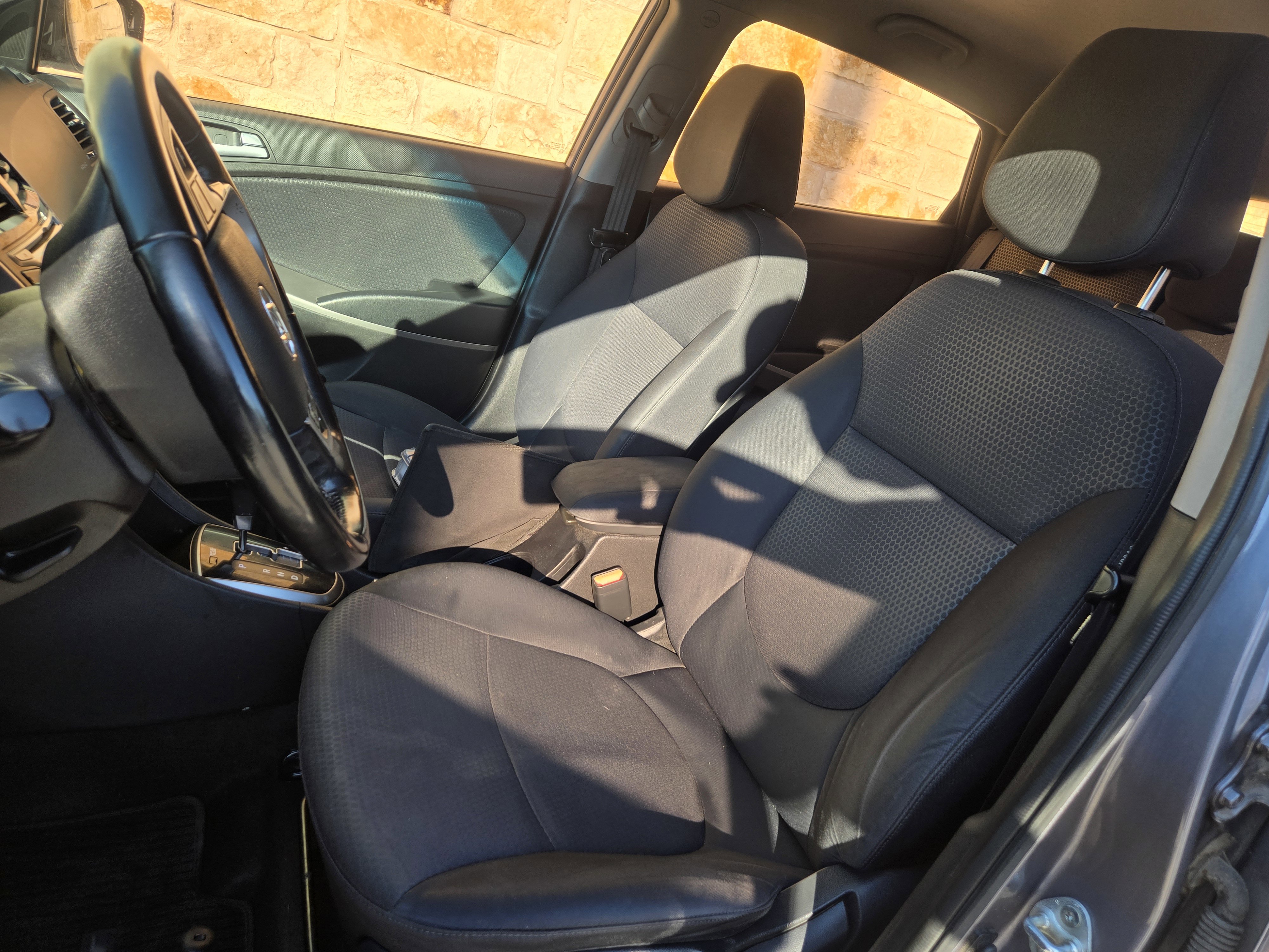 Used 2015 Hyundai Accent Sport image 5