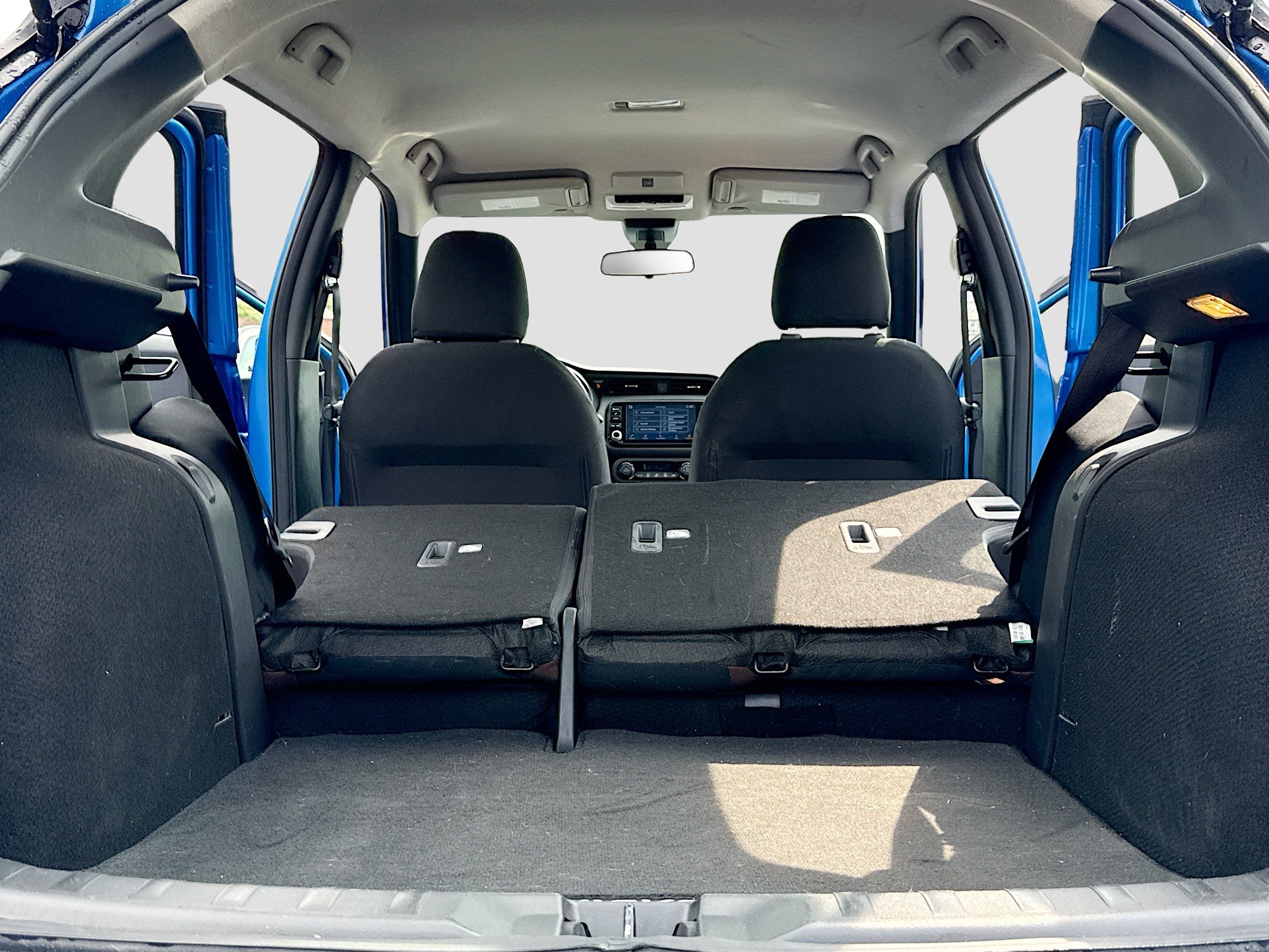 Used 2024 Nissan Kicks SR FWD image 21