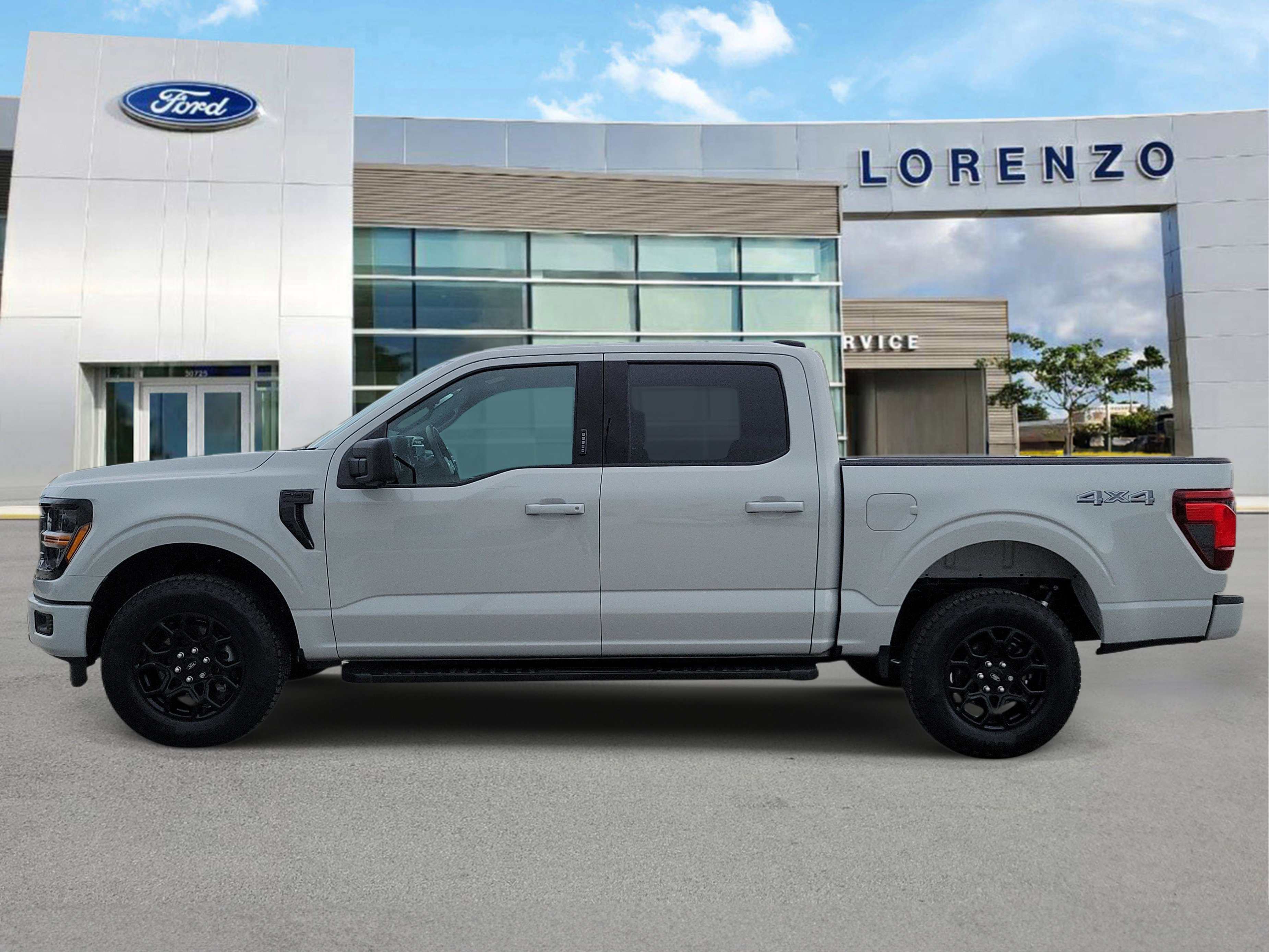 Certified 2024 Ford F150 XLT w/ XLT Black Appearance Package AWD/4WD image 8
