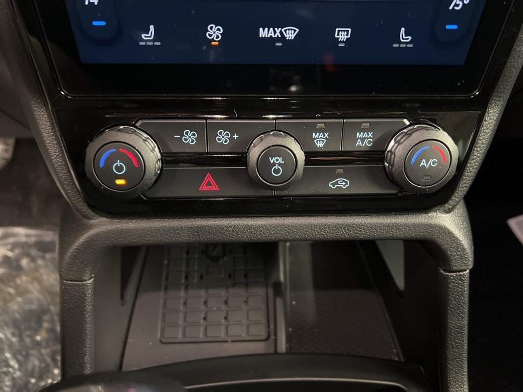 New 2025 Ford Ranger XLT w/ Equipment Group 301A High image 14