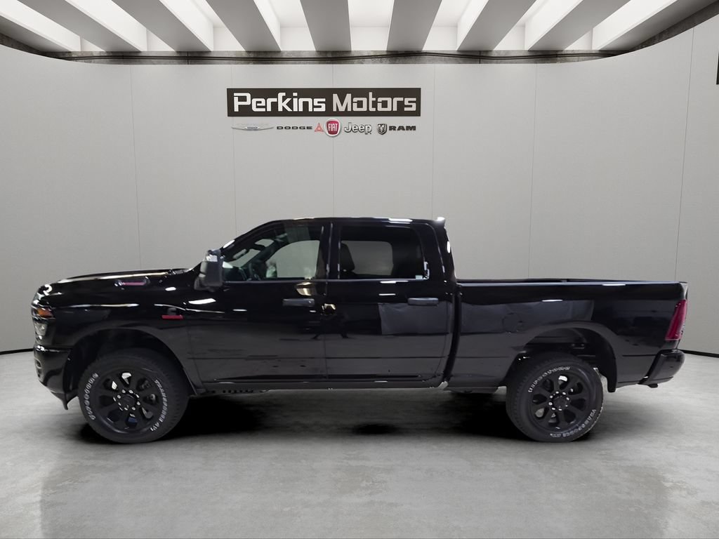 New 2026 RAM 2500 Big Horn AWD/4WD image 2