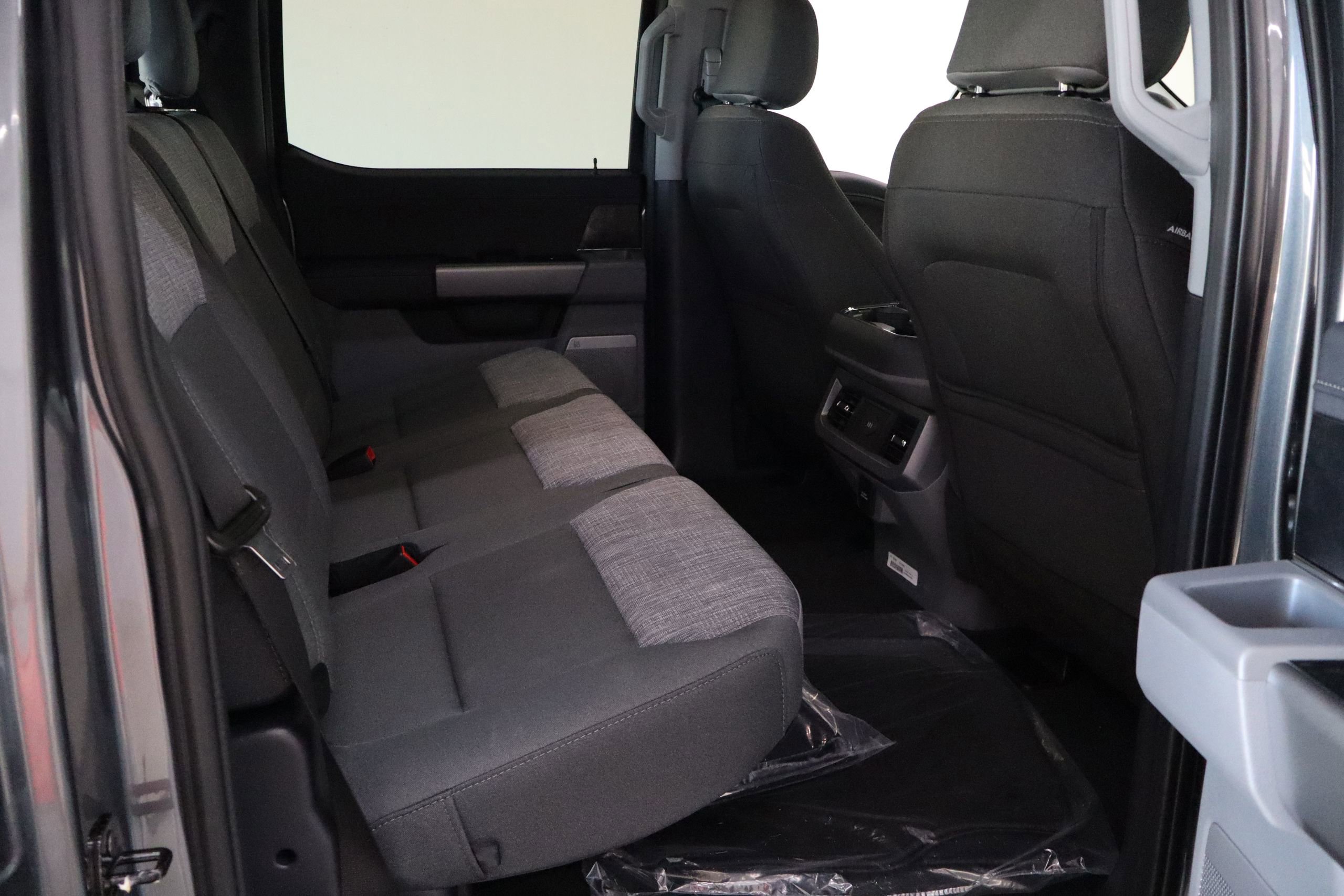 New 2026 Ford F250 XLT w/ XLT Premium Package image 28