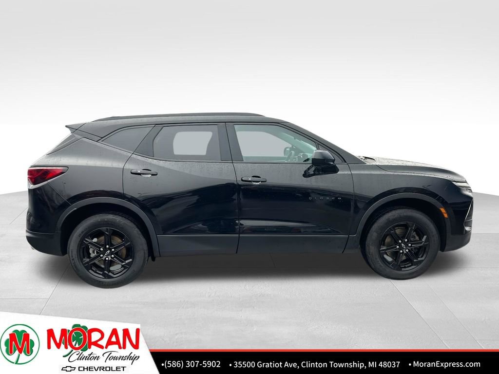 Certified 2024 Chevrolet Blazer LT w/ Convenience Package image 8