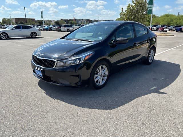Used 2017 Kia Forte S FWD image 1