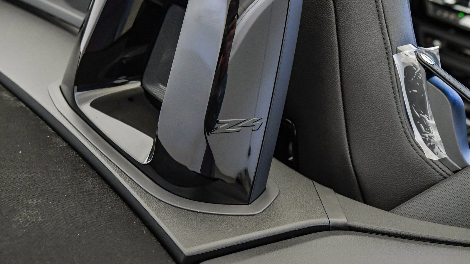 New 2026 BMW Z4 sDrive30i w/ Premium Package image 14