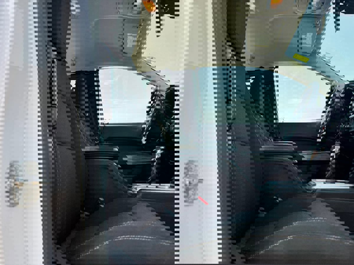 Used 2022 Chevrolet Colorado LT w/ Fleet Safety Package RWD image 19