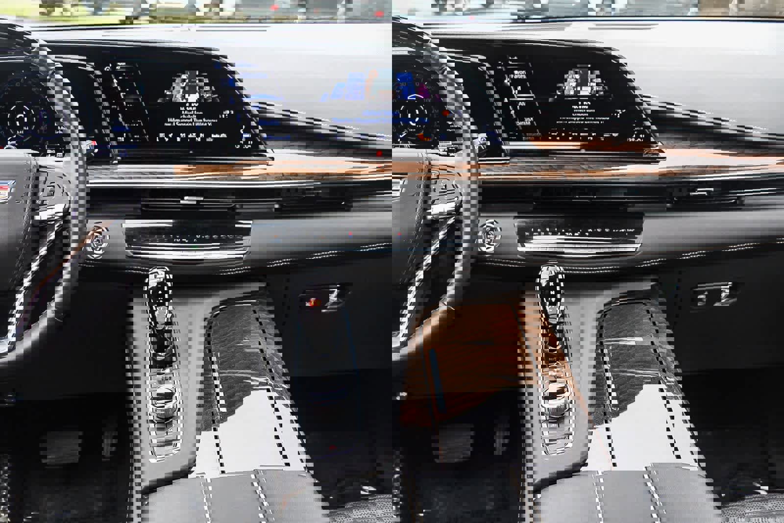 Used 2023 Cadillac Escalade ESV Sport Platinum w/ LPO, ONYX Package image 13