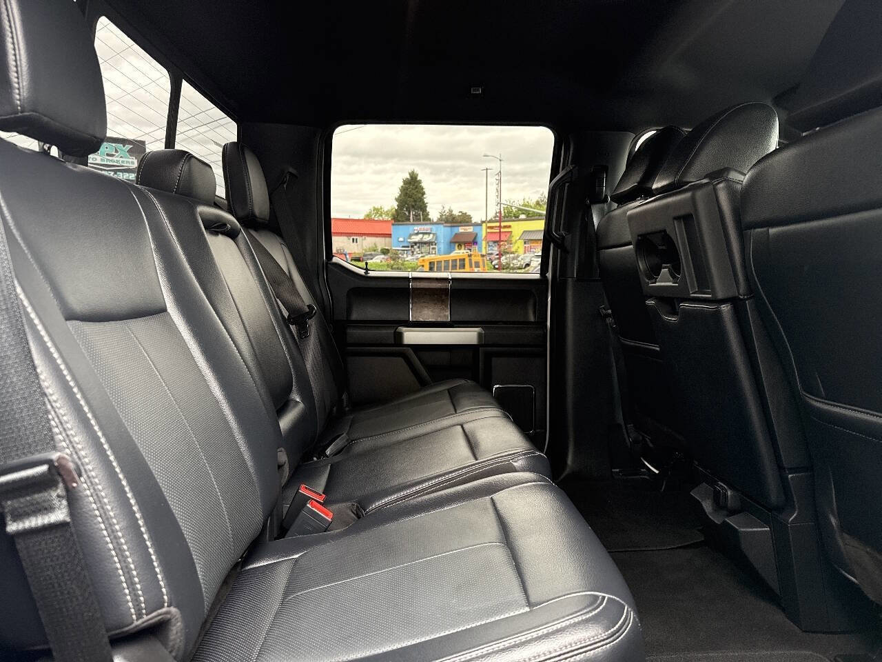 Used 2022 Ford F250 Lariat w/ Lariat Ultimate Package AWD/4WD image 24