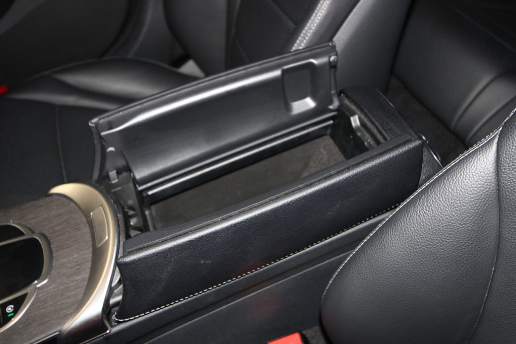 Used 2020 Mercedes-Benz C 300 4MATIC Sedan image 24