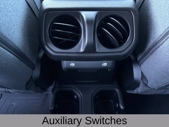 New 2026 Jeep Gladiator Sport AWD/4WD image 19