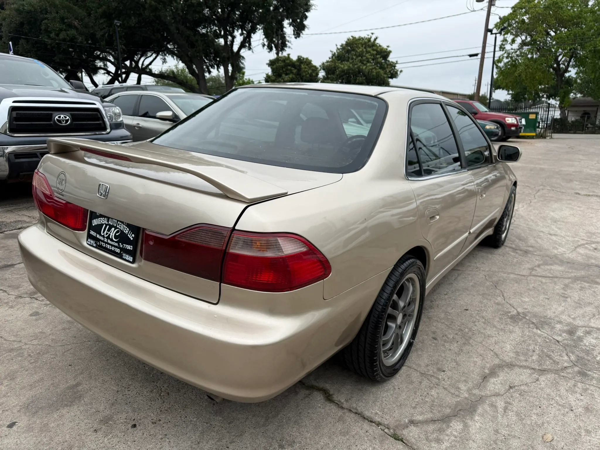 Used 2000 Honda Accord EX image 7