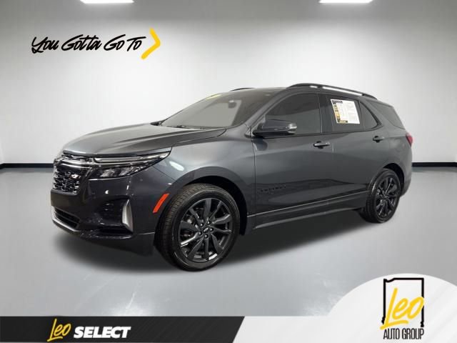 Used 2023 Chevrolet Equinox RS FWD image 1