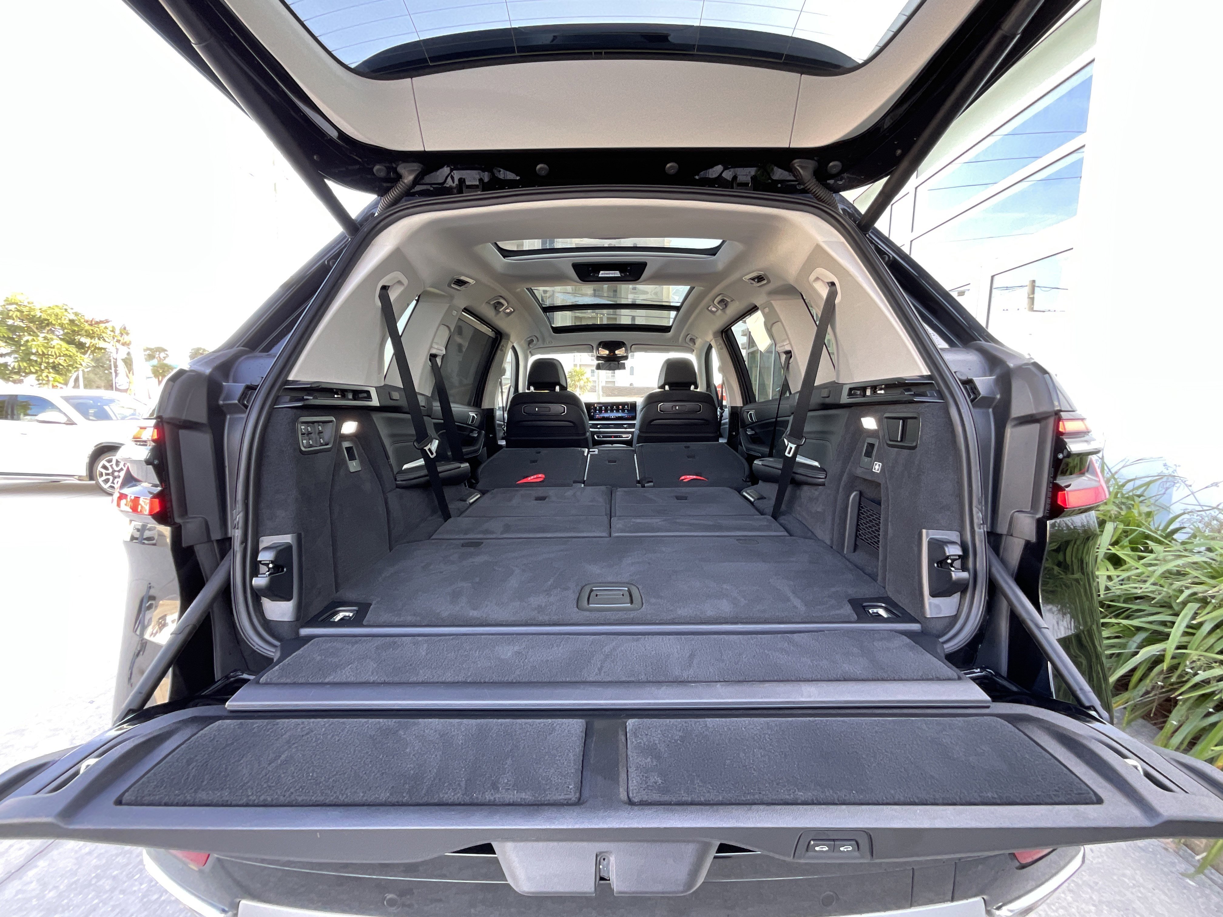 Certified 2024 BMW X7 xDrive40i image 33