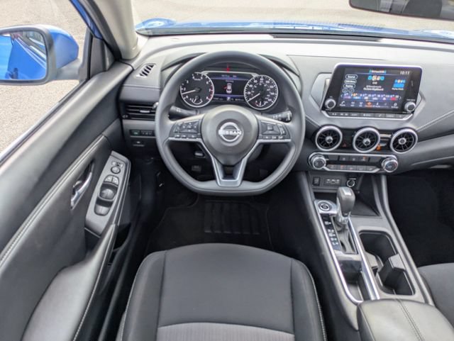 Used 2025 Nissan Sentra SV FWD image 28