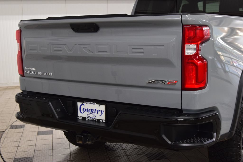 Used 2025 Chevrolet Silverado 1500 ZR2 w/ Technology Package AWD/4WD image 24