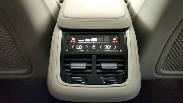 New 2026 Volvo XC90 T8 Ultra w/ Protection Package AWD/4WD image 33